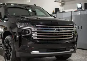 Chevrolet Suburban Front